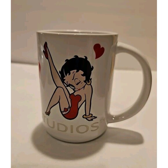Betty Boop Universal Studios Coffee Mug / Cup Hearts - Picture 3 of 4